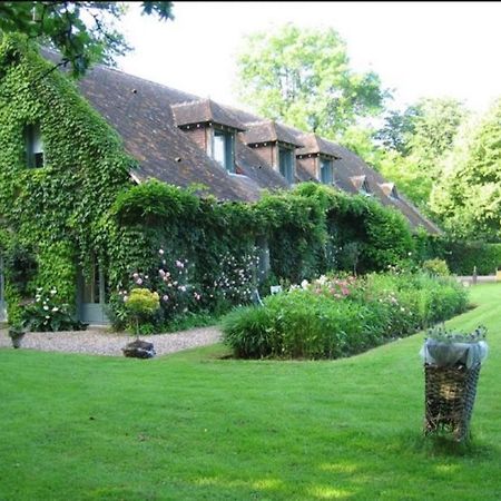 Saint-Branchs ロジ ドゥ ラ パクレ Bed & Breakfast エクステリア 写真